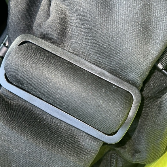 BUDDY TASTIC Dog Sling and Cat Carrier - Picture 6 of 10